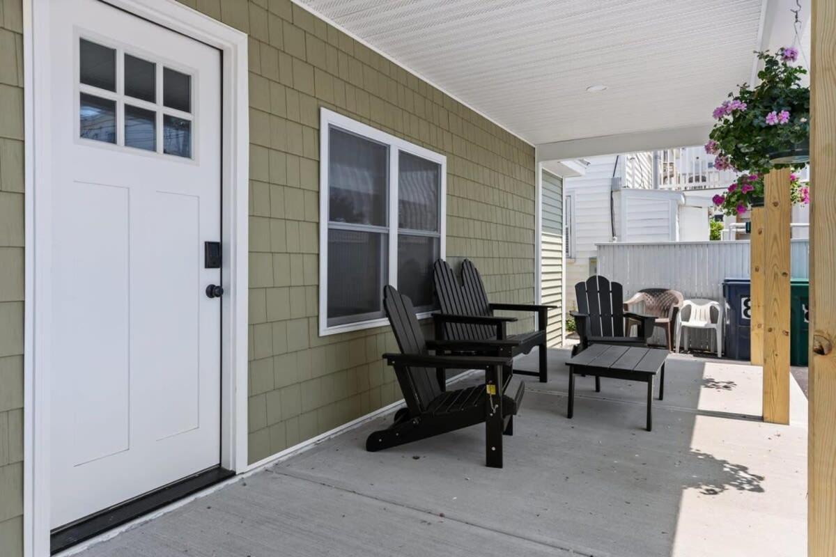 Steps To Beach Fully Renovated Sleeps 6 Hampton Exterior photo